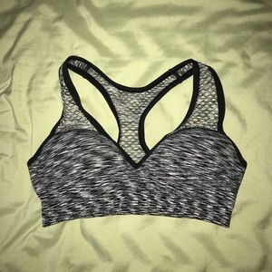 VS Push-Up Sports Bra